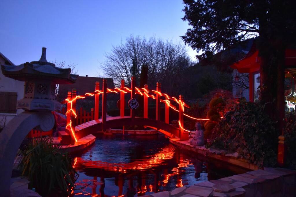 Gite Au Printemps Japonais, Petit Train De La Mure, Parc Des Ecrins Pierre-Chatel Exterior photo